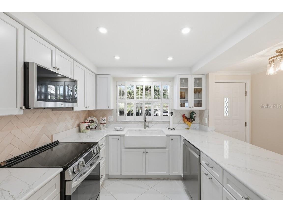 957 Spanish Drive N Longboat Key FL 34228 - SARASOTA BAY A4661509 image8