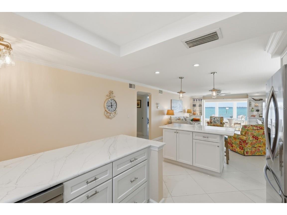 957 Spanish Drive N Longboat Key FL 34228 - SARASOTA BAY A4661509 image9