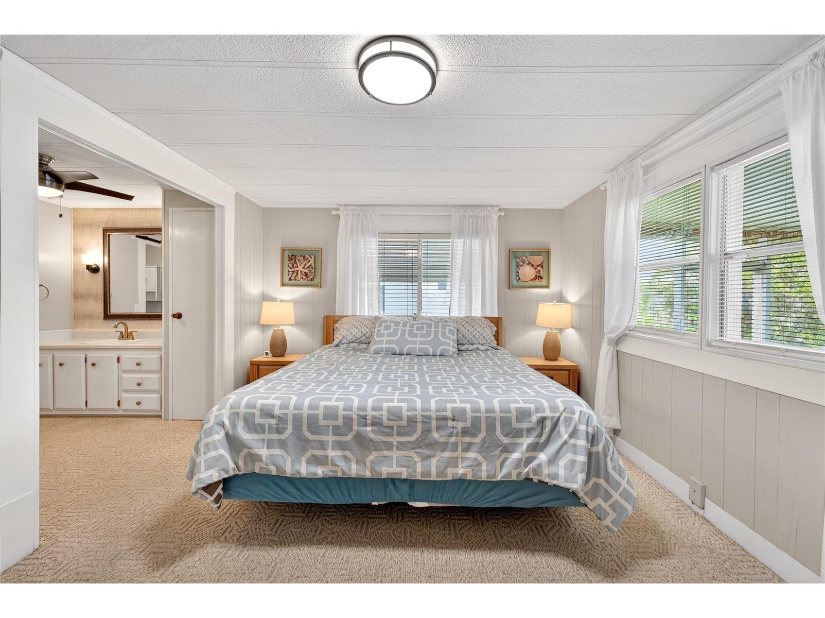 957 Todd Way Tavares FL 32778 - HARRIS CHAIN OF LAKES G5111601 image26