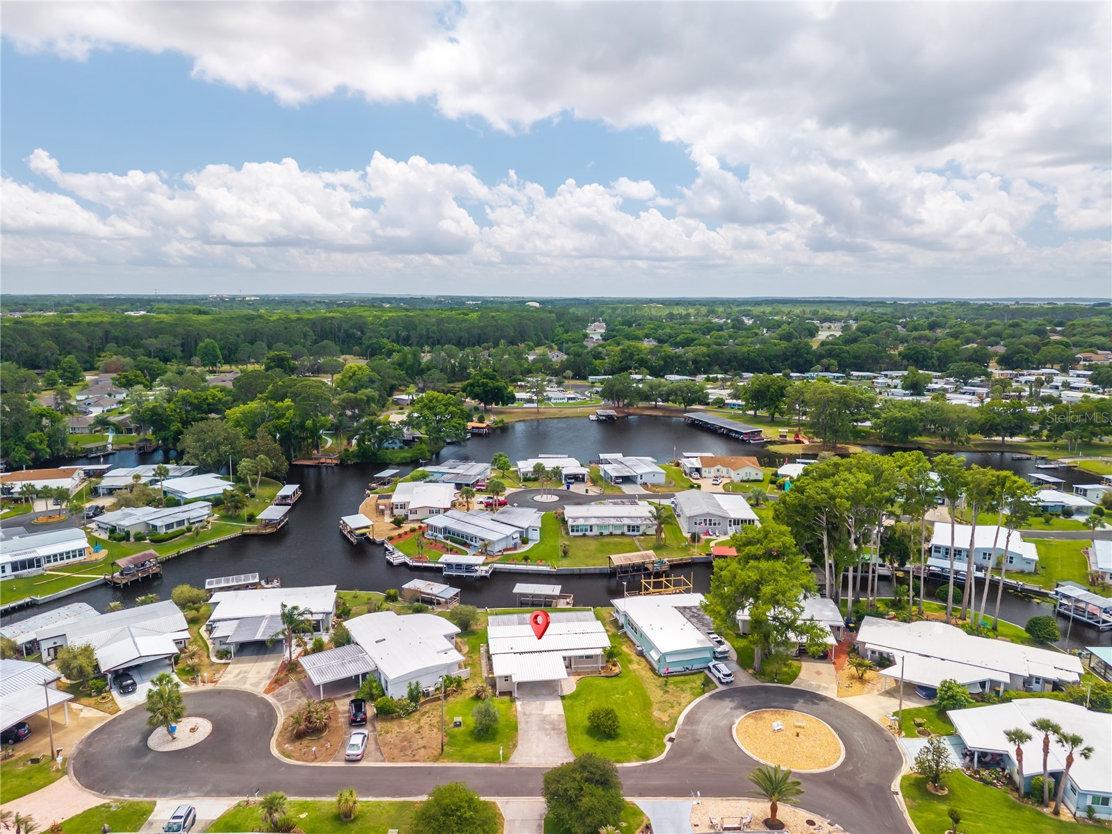 957 Todd Way Tavares FL 32778 - HARRIS CHAIN OF LAKES G5111601 image48