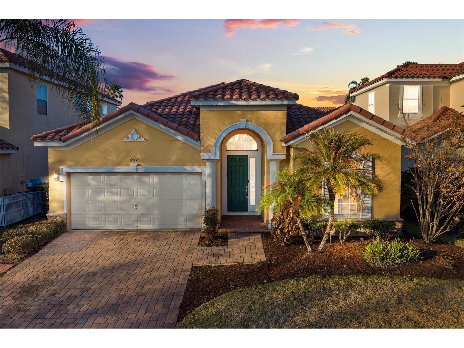957 Tuscan Hls Blvd  
