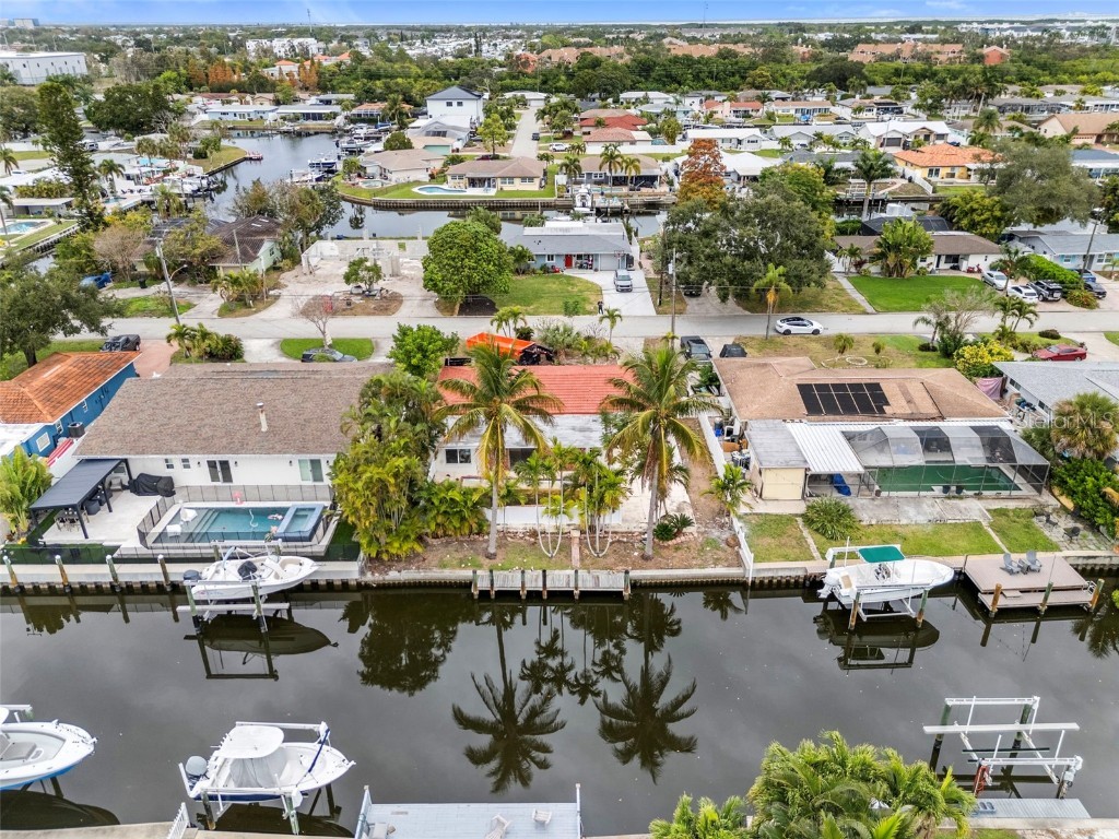 9570 Sun Isle Drive NE Saint Petersburg FL 33702 TB8457108 image13