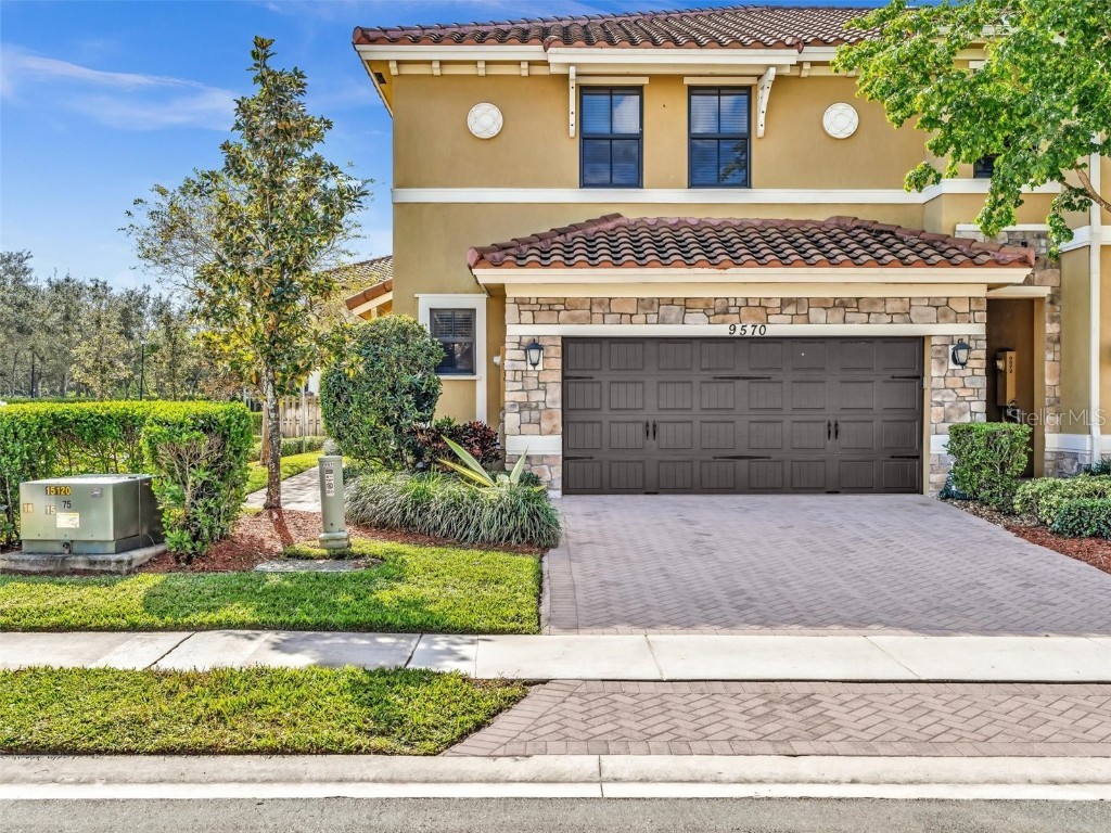 9570 Town Parc Circle North Parkland FL 33076 O6261586 image1