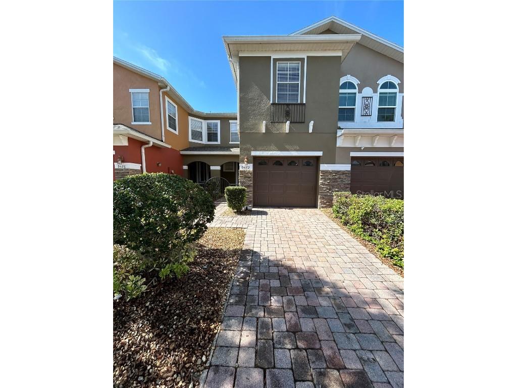 9572 Silver Buttonwood Street Orlando FL 32832 O6187362 image1