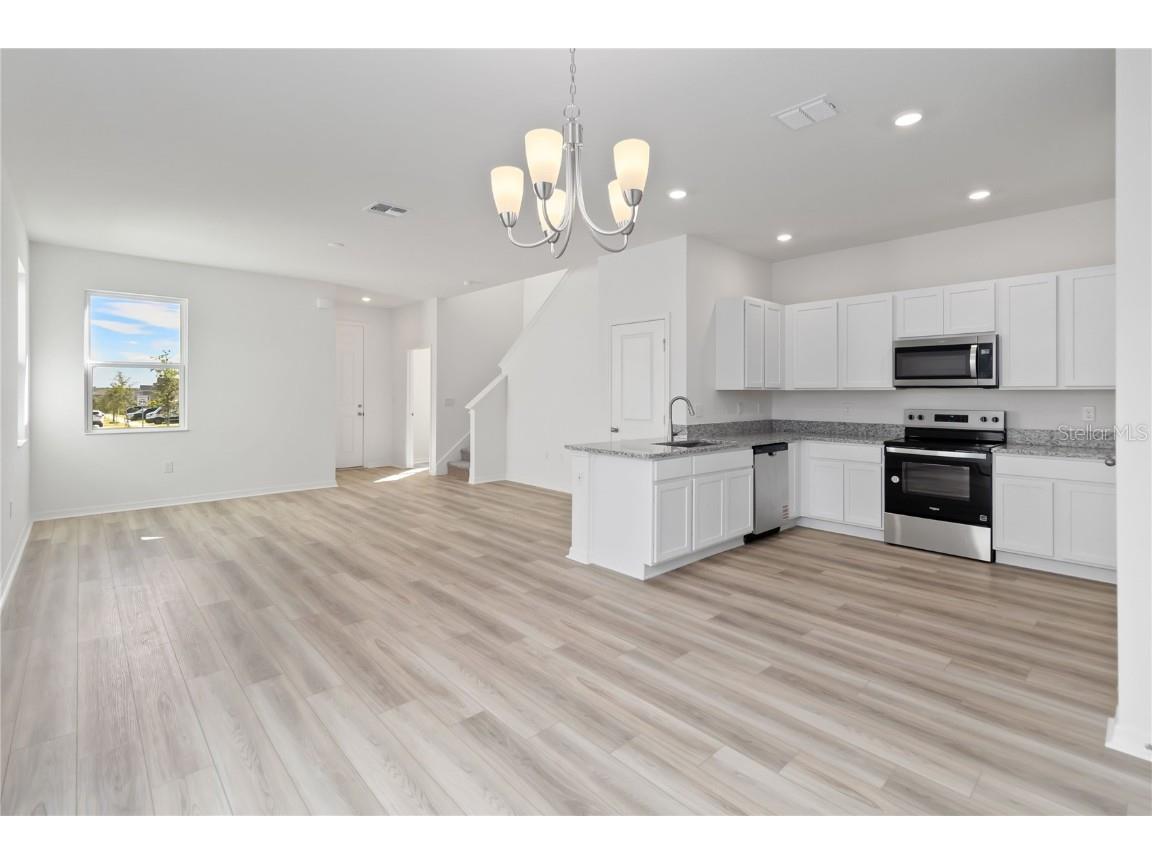 9572 Westside Hills Drive Davenport FL 33896 O6302467 image4