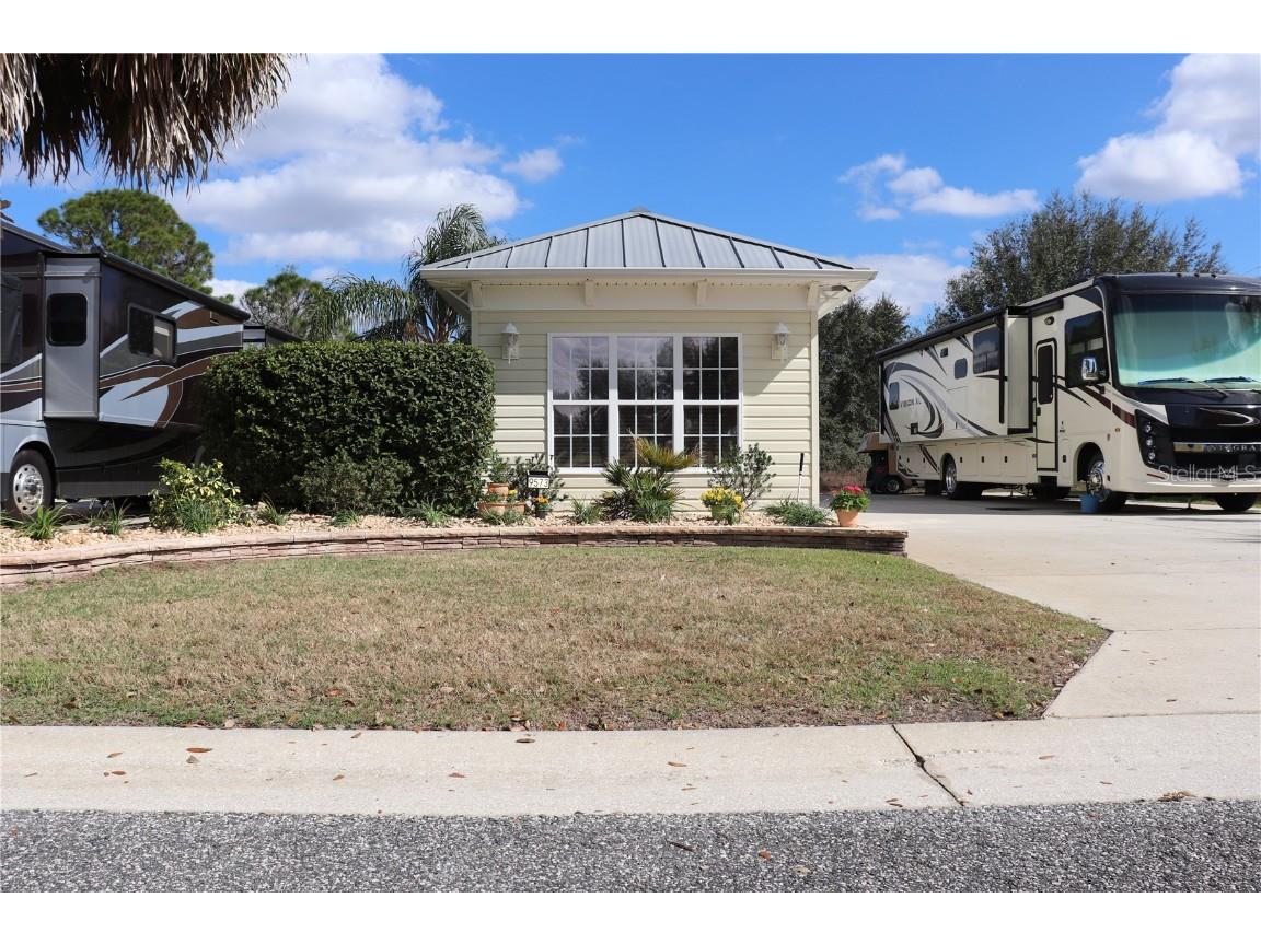 9573 SE 49th Terrace Webster FL 33597 G5099802 image1
