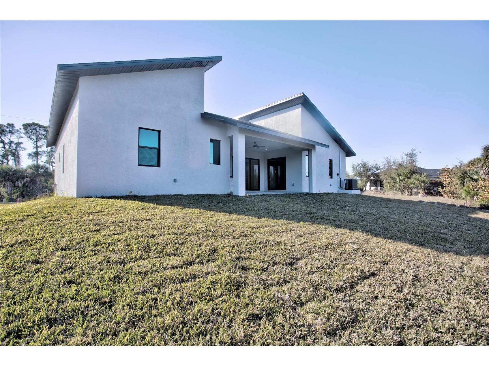 9574 Salt Lake Street Port Charlotte FL 33981 D6145975 image3