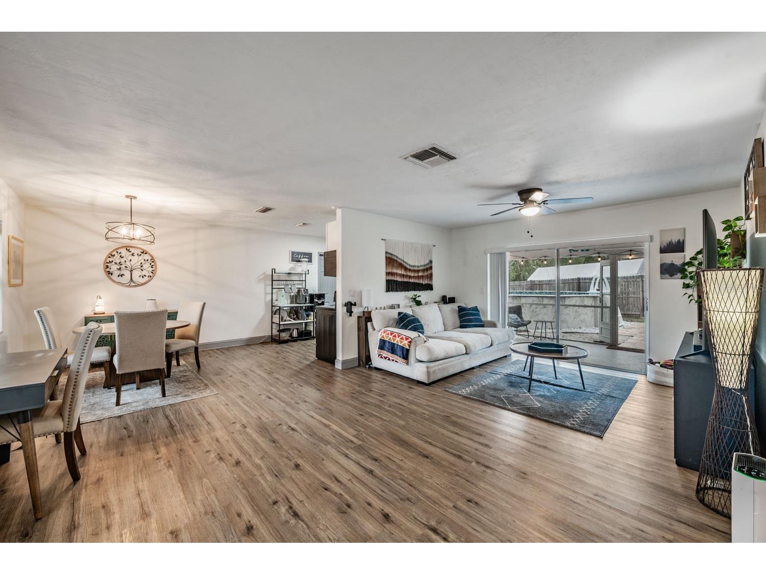 958 Cobblestone Drive Spring Hill FL 34606 TB8508097 image9
