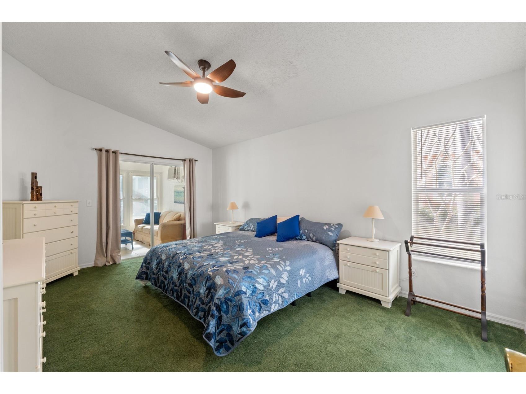 958 Ridgewood Terrace Tarpon Springs FL 34689 W7883170 image14