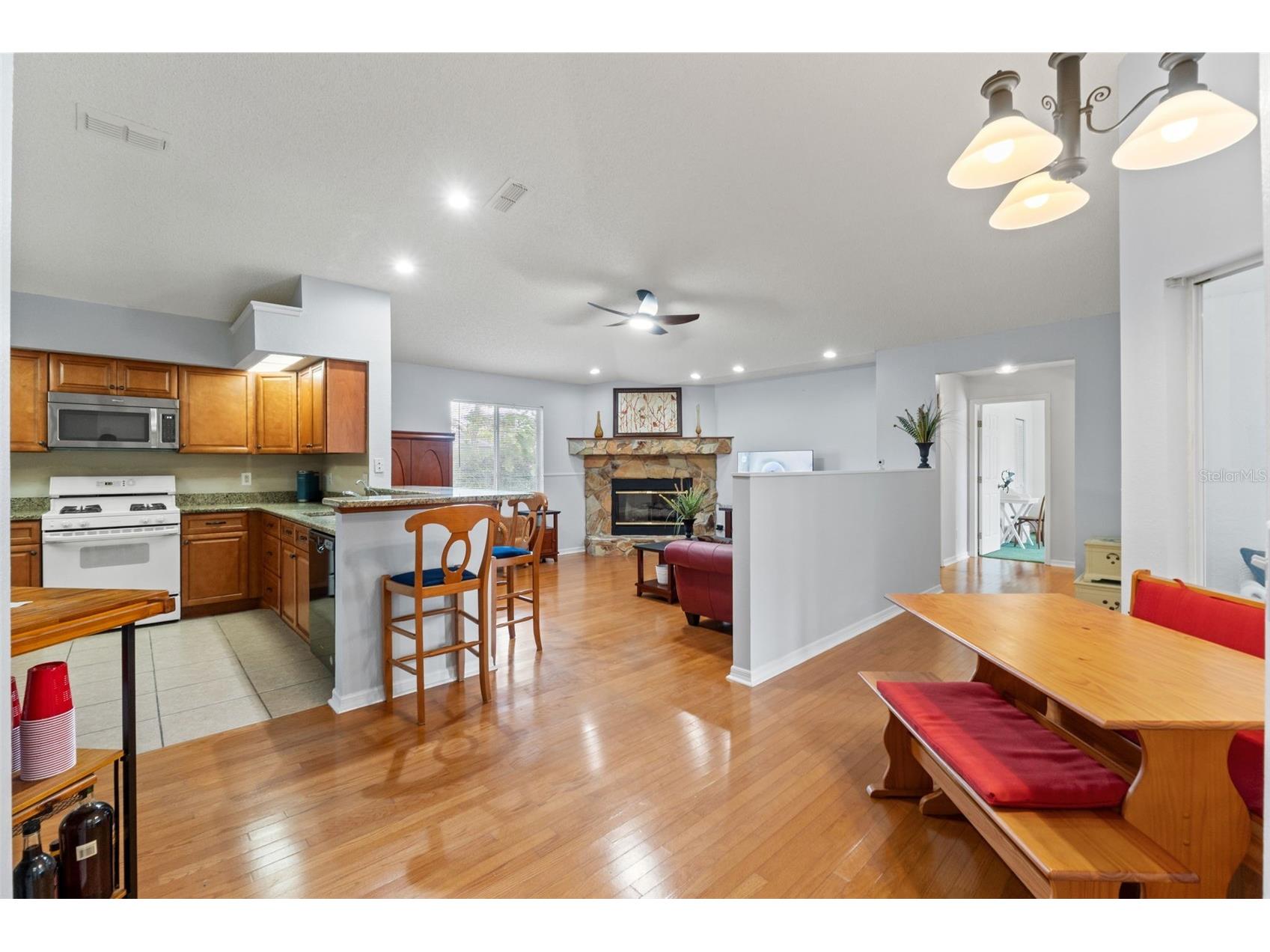 958 Ridgewood Terrace Tarpon Springs FL 34689 W7883170 image26