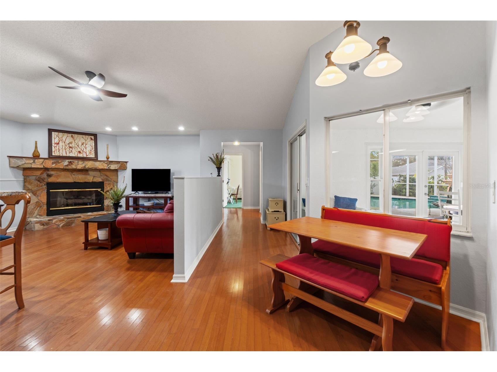958 Ridgewood Terrace Tarpon Springs FL 34689 W7883170 image37