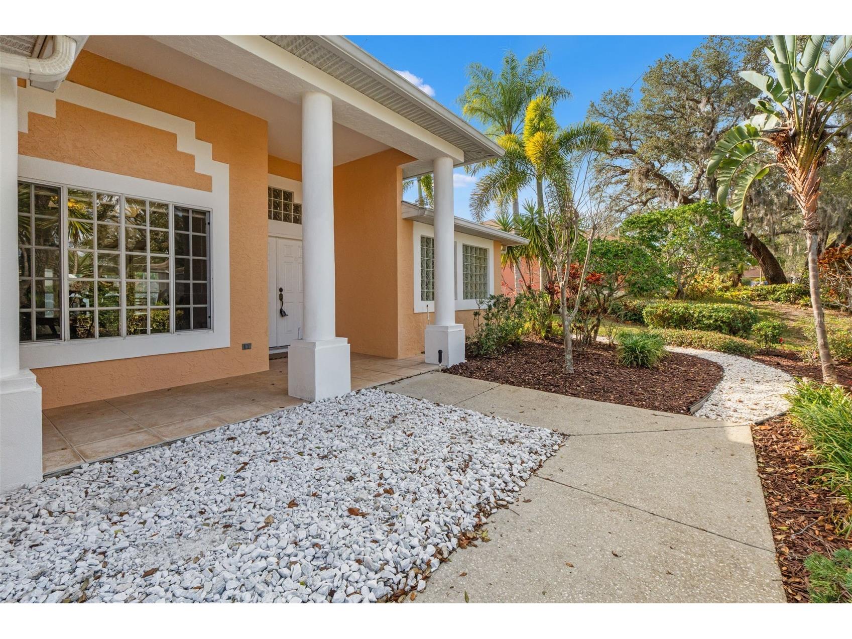 958 Ridgewood Terrace Tarpon Springs FL 34689 W7883170 image4