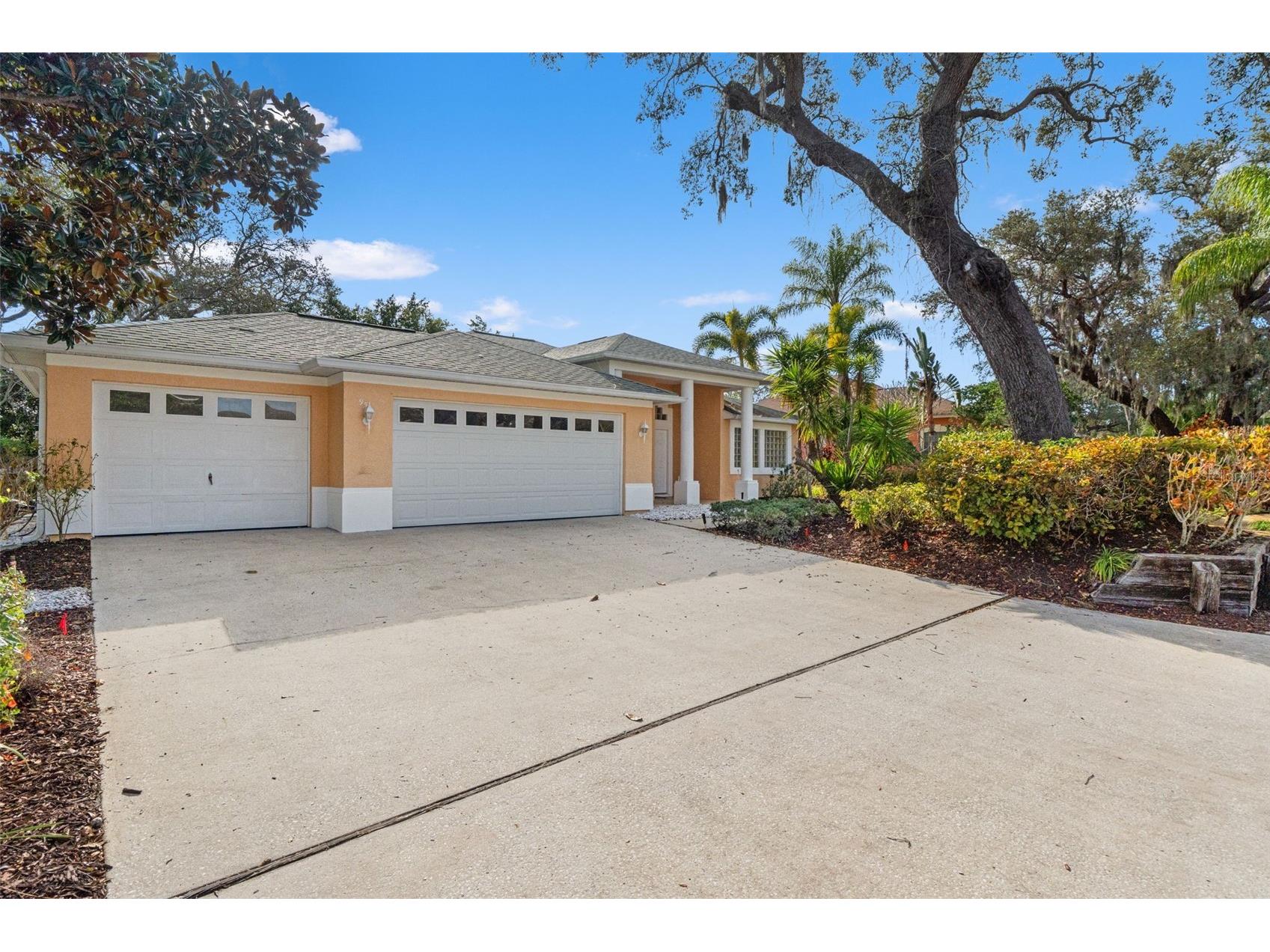 958 Ridgewood Terrace Tarpon Springs FL 34689 W7883170 image6