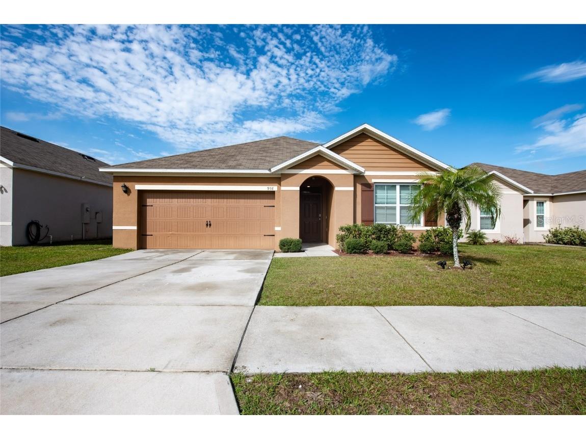 958 Shady Tree Lane Davenport FL 33897 S5100486 image1