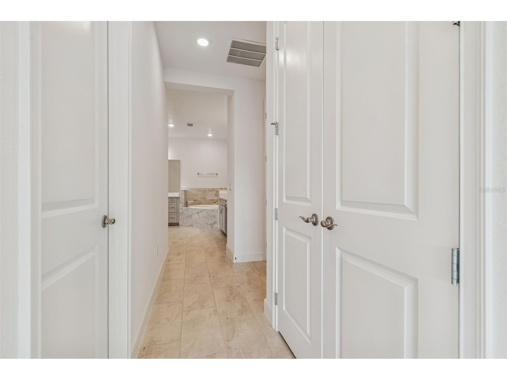 958 Signet Drive Apollo Beach FL 33572 TB8483014 image24