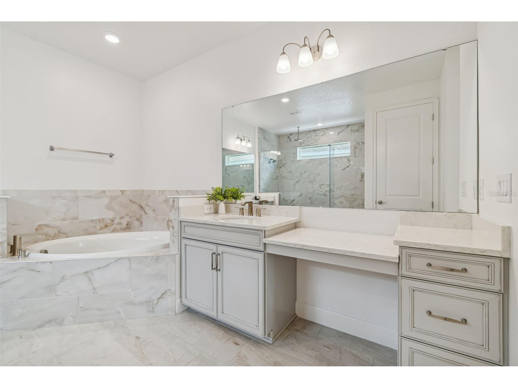 958 Signet Drive Apollo Beach FL 33572 TB8483014 image30