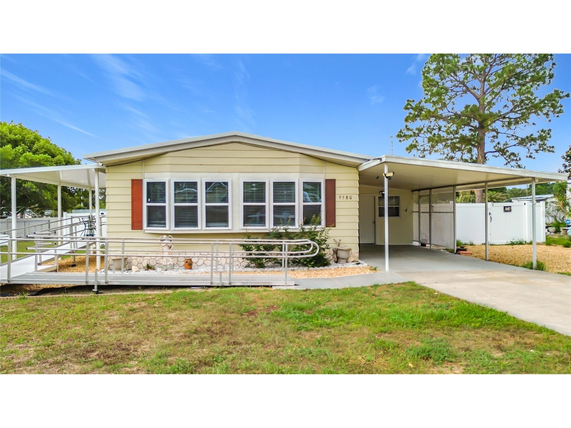 9580 SE 161st Place Summerfield FL 34491 G5111650 image1