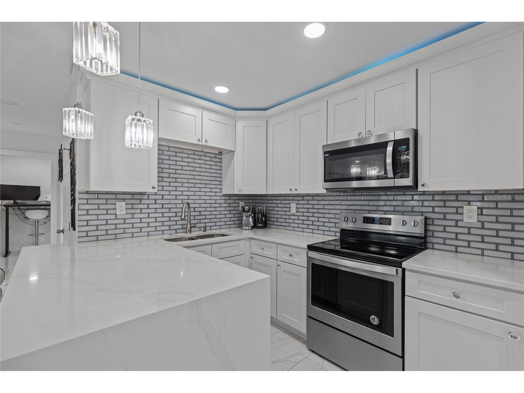 9581 49th Way N Pinellas Park FL 33782 TB8526093 image13