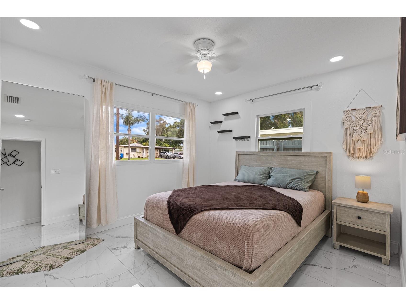 9581 49th Way N Pinellas Park FL 33782 TB8526093 image23