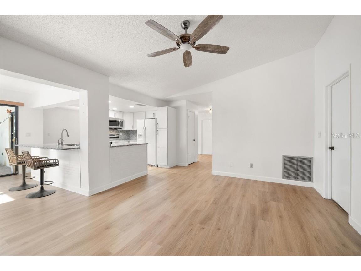 9582 103rd Avenue Seminole FL 33777 TB8452288 image10