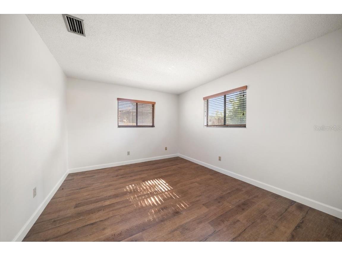 9582 103rd Avenue Seminole FL 33777 TB8452288 image26