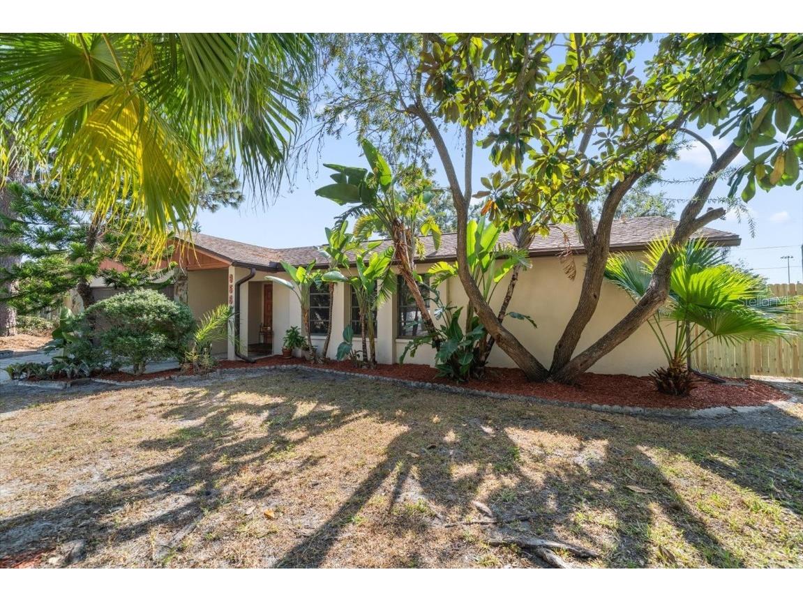 9582 103rd Avenue Seminole FL 33777 TB8452288 image3