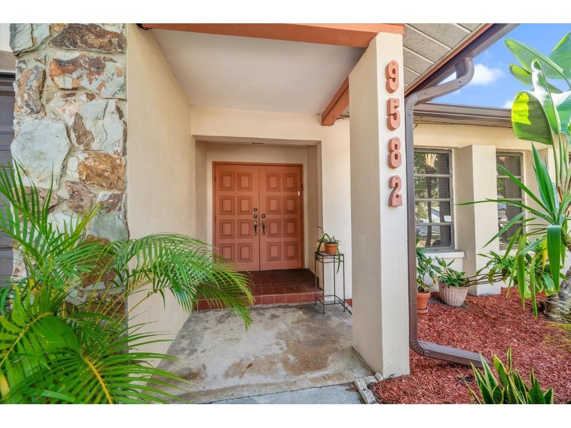 9582 103rd Avenue Seminole FL 33777 TB8452288 image4