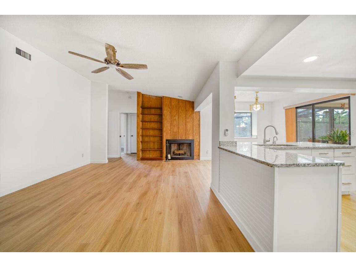 9582 103rd Avenue Seminole FL 33777 TB8452288 image7