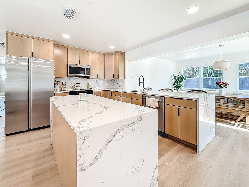 9585 Portside Drive Seminole FL 33776 TB8451046 image12