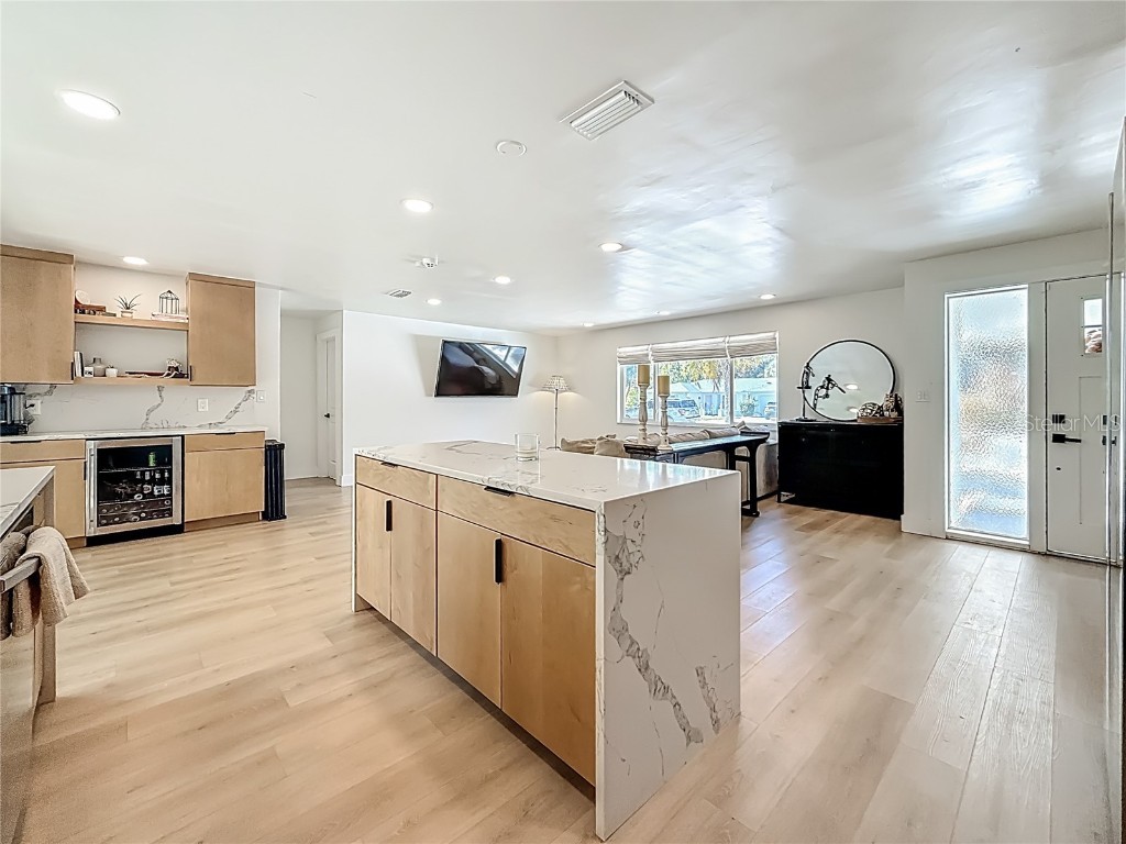 9585 Portside Drive Seminole FL 33776 TB8451046 image16