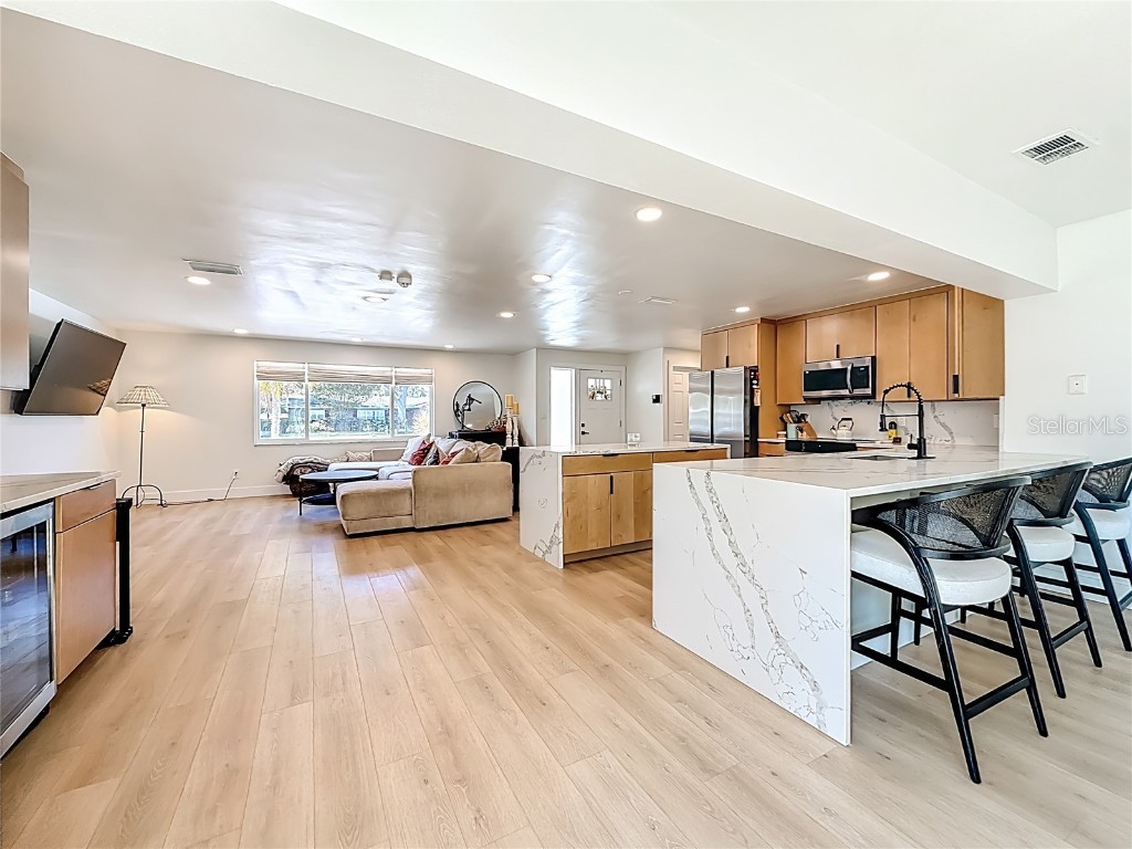 9585 Portside Drive Seminole FL 33776 TB8451046 image22