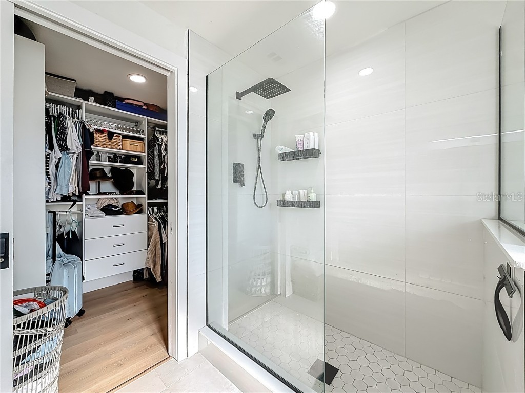 9585 Portside Drive Seminole FL 33776 TB8451046 image32