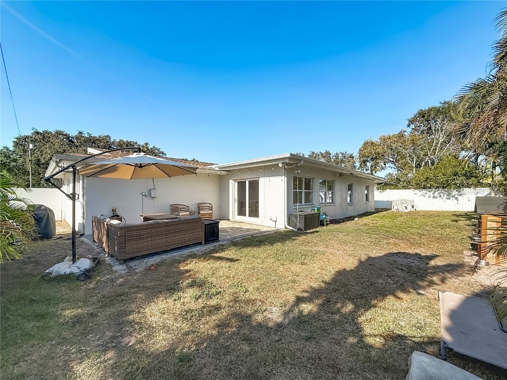 9585 Portside Drive Seminole FL 33776 TB8451046 image52