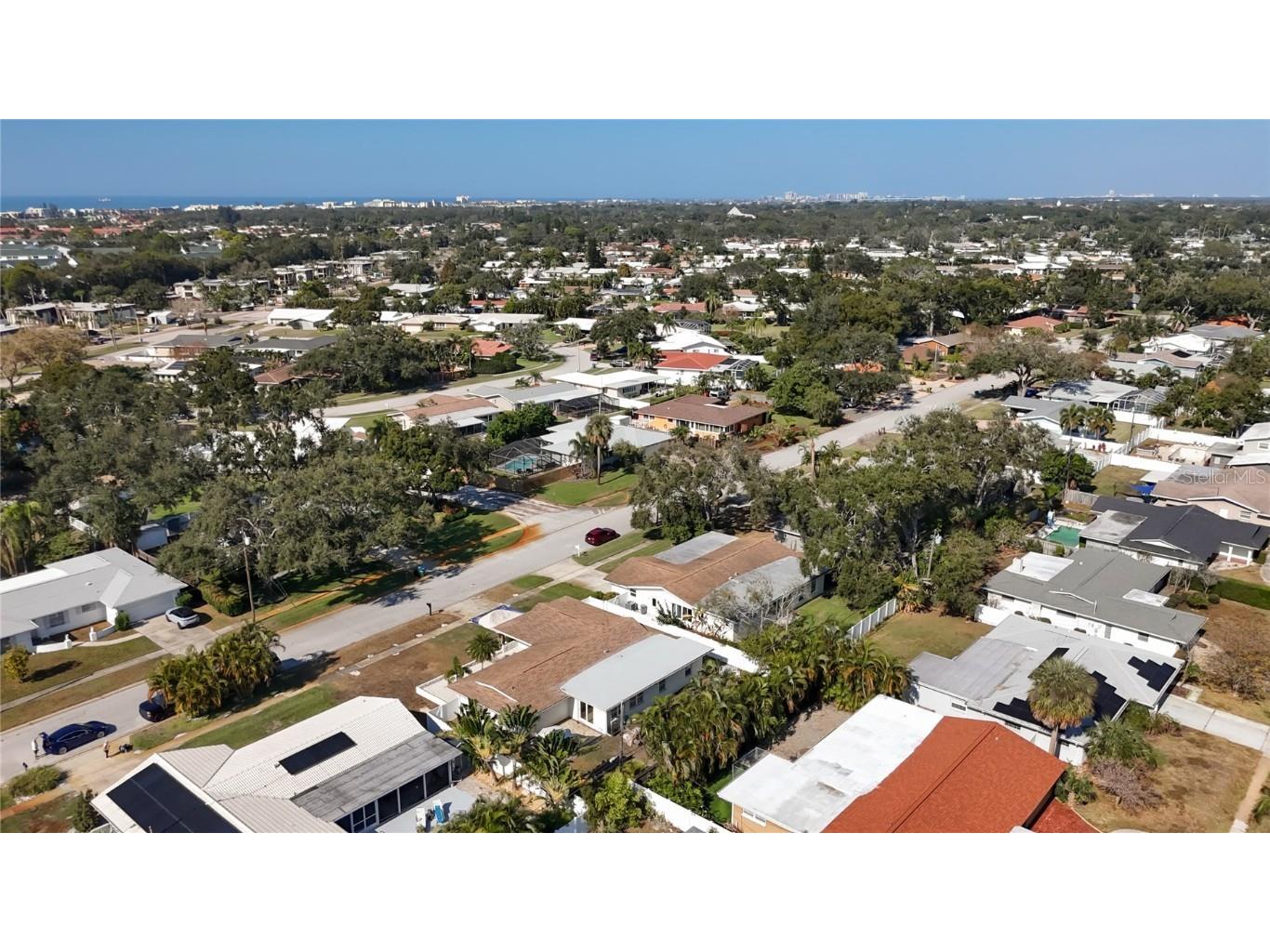 9585 Portside Drive Seminole FL 33776 TB8451046 image61