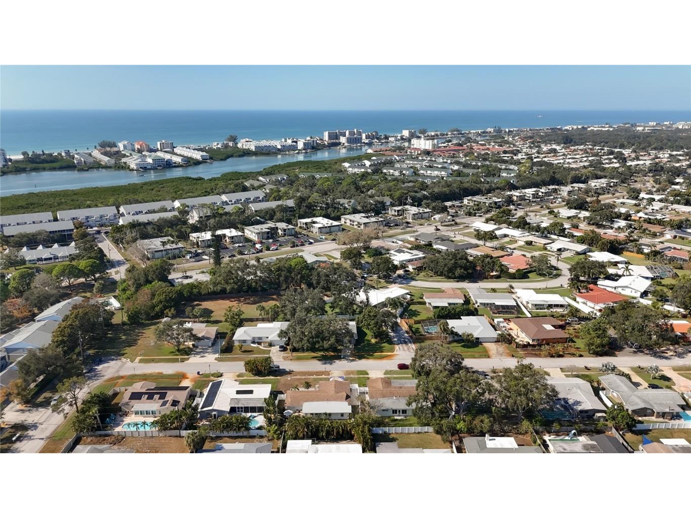 9585 Portside Drive Seminole FL 33776 TB8451046 image64