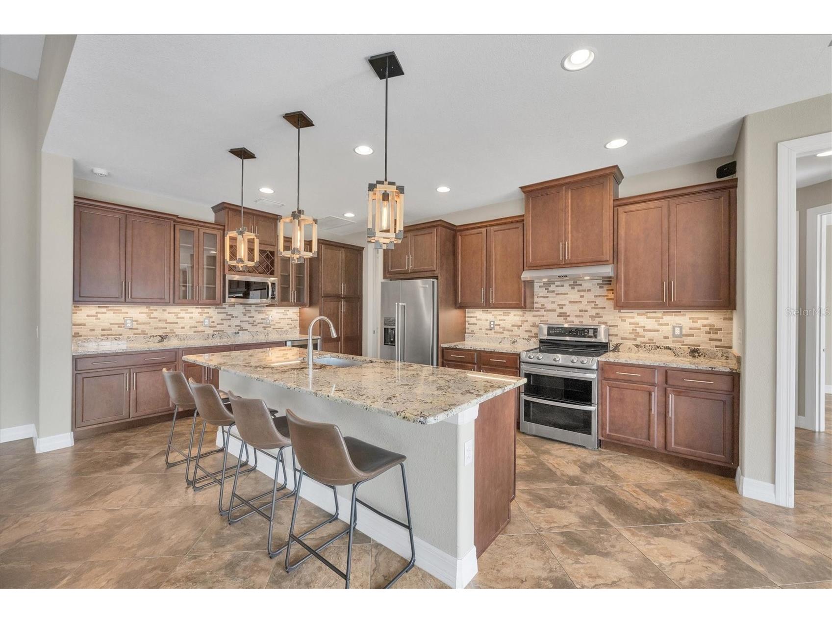 9588 Galaxie Circle Port Charlotte FL 33981 - KEYSTONE WATERWAY D6145579 image10