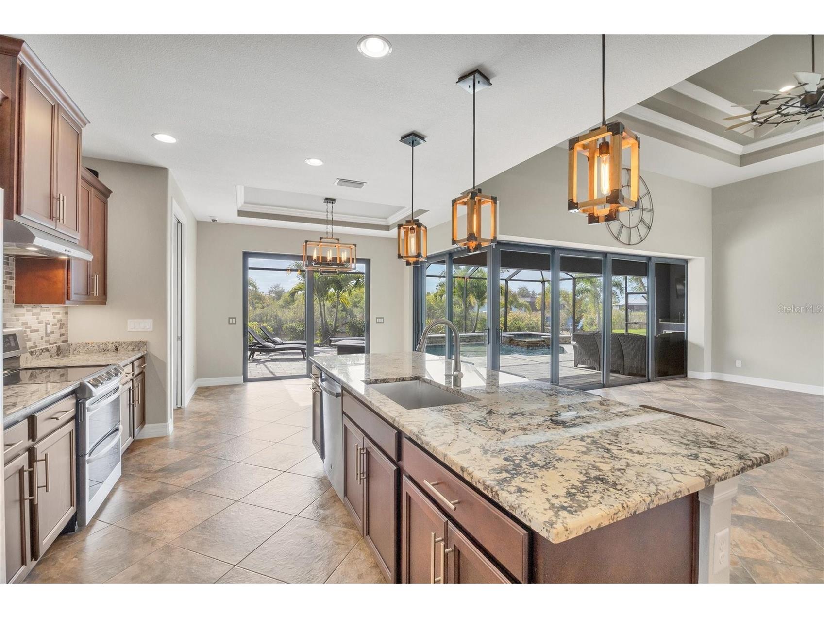 9588 Galaxie Circle Port Charlotte FL 33981 - KEYSTONE WATERWAY D6145579 image12