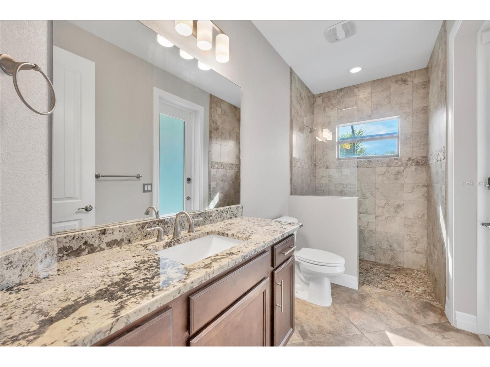 9588 Galaxie Circle Port Charlotte FL 33981 - KEYSTONE WATERWAY D6145579 image19