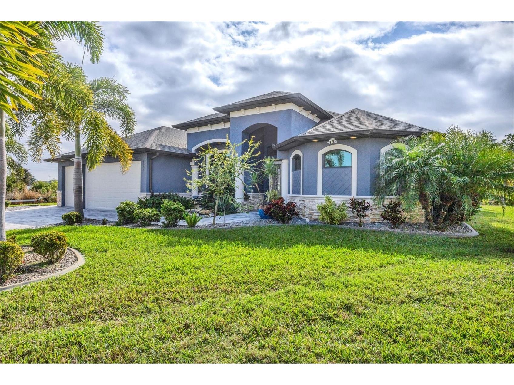 9588 Galaxie Circle Port Charlotte FL 33981 - KEYSTONE WATERWAY D6145579 image2