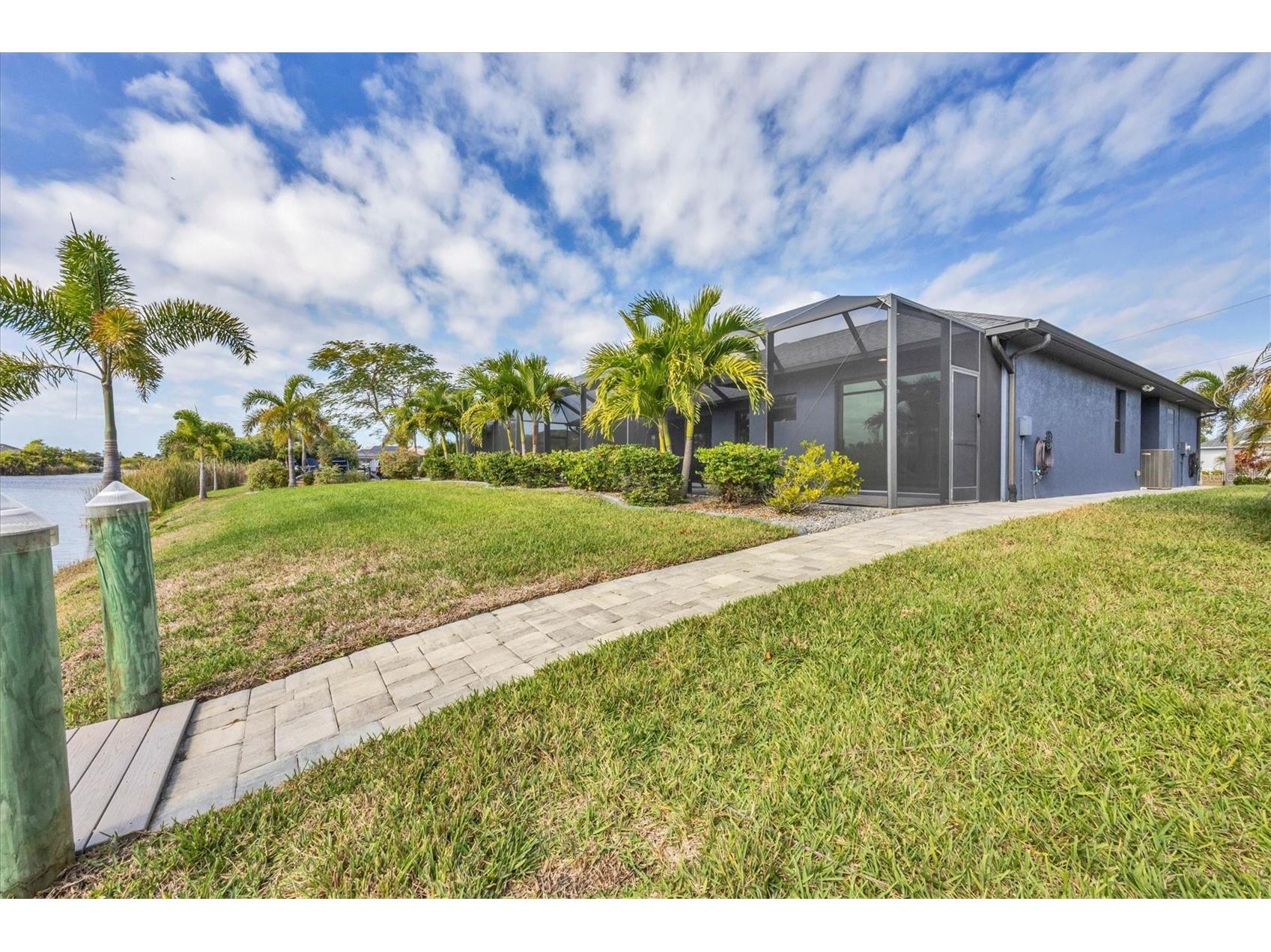 9588 Galaxie Circle Port Charlotte FL 33981 - KEYSTONE WATERWAY D6145579 image32