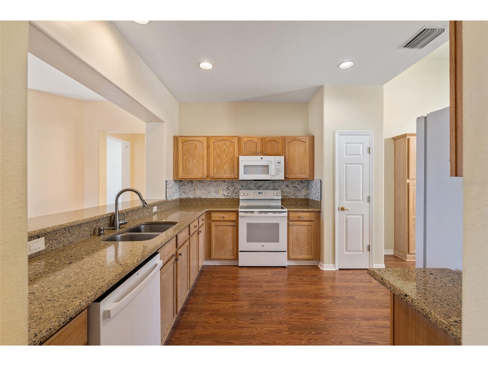 9588 SE 124th Loop Summerfield FL 34491 G5097996 image15