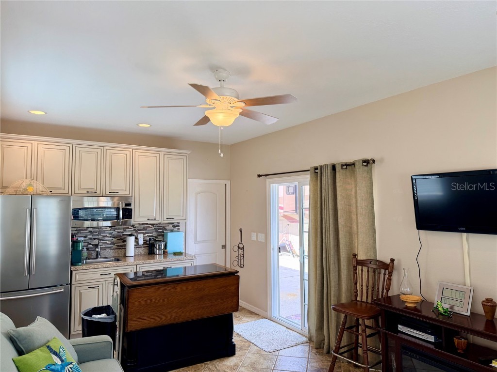 9588 SE 47th Way Webster FL 33597 G5104086 image21