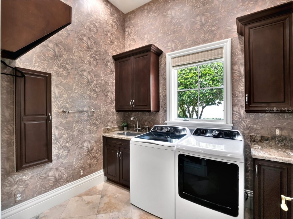 9589 Blandford Road Orlando FL 32827 - GOLF COURSE POND O6324641 image58