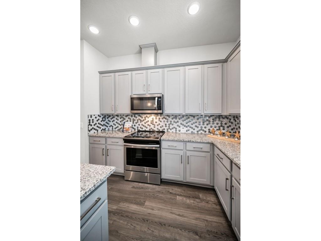 9589 Cavendish Drive Tampa FL 33626 TB8406261 image25