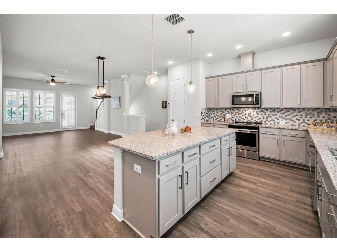 9589 Cavendish Drive Tampa FL 33626 TB8406261 image26