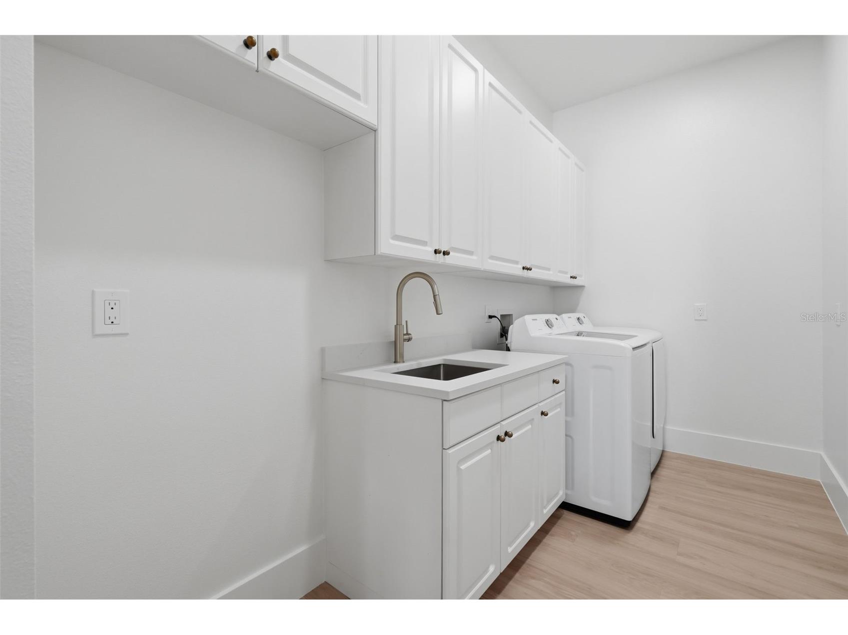 9589 Pine Lily Street Orlando FL 32827 O6423154 image54