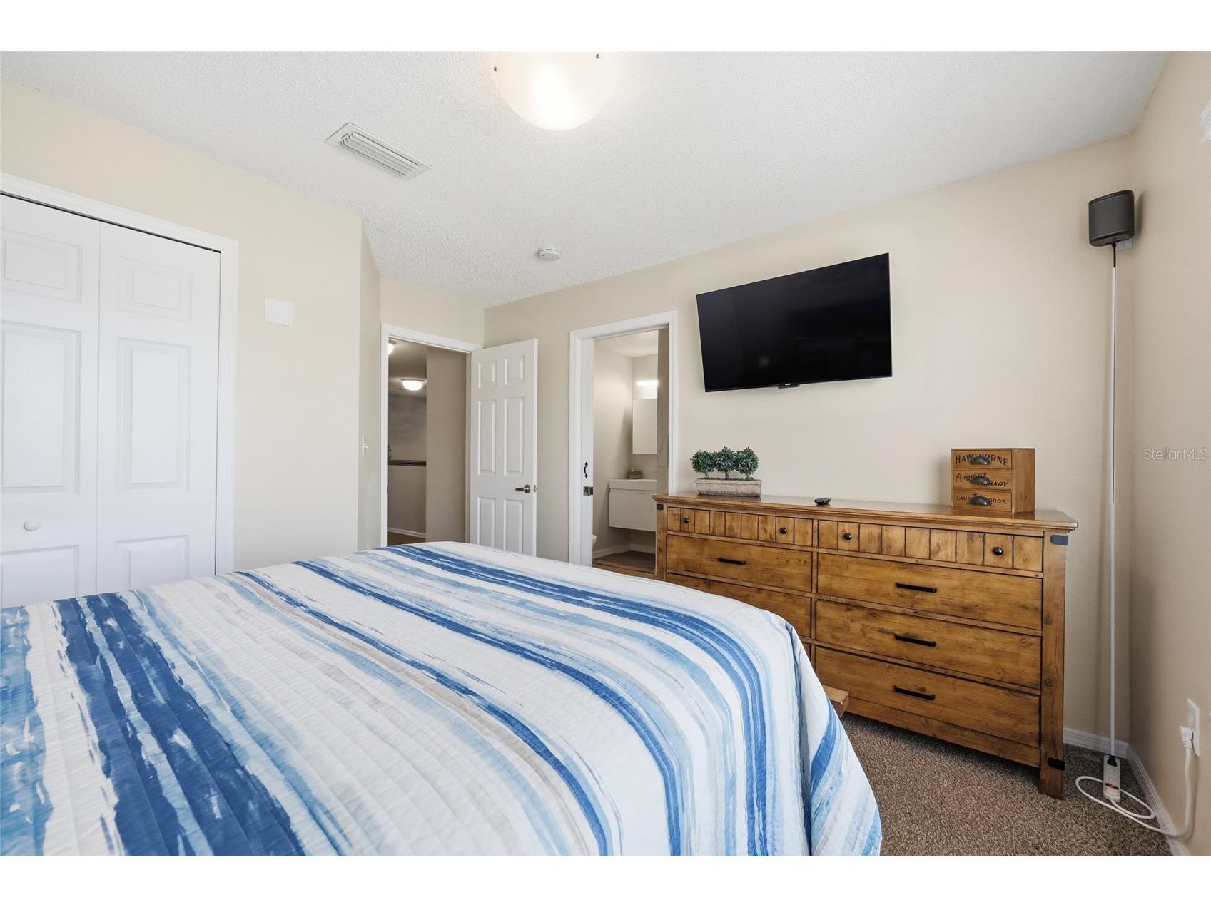 959 Lake Berkley Drive Kissimmee FL 34746 O6367107 image32