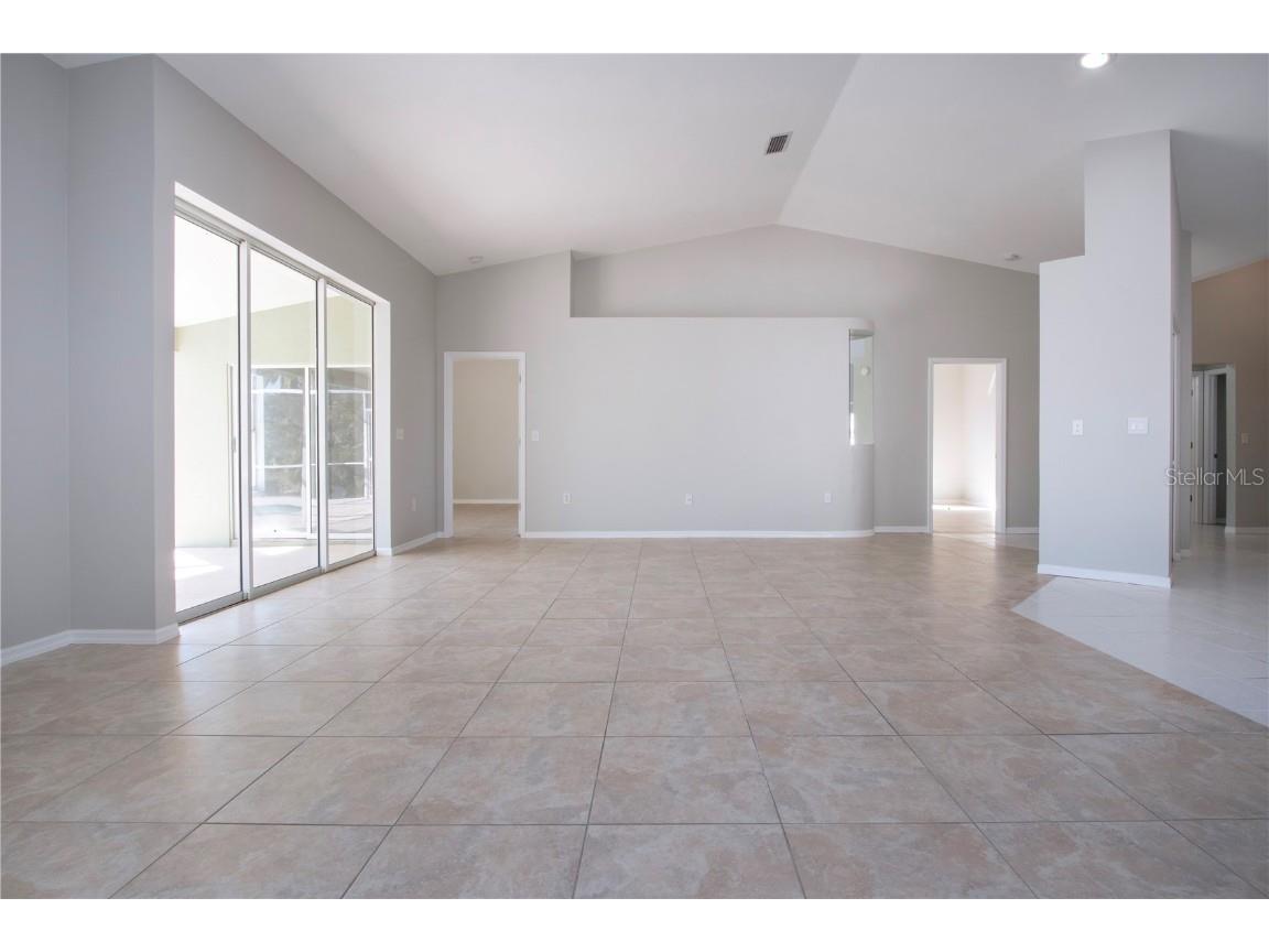 9590 Knightsbridge Circle Sarasota FL 34238 A4675801 image18