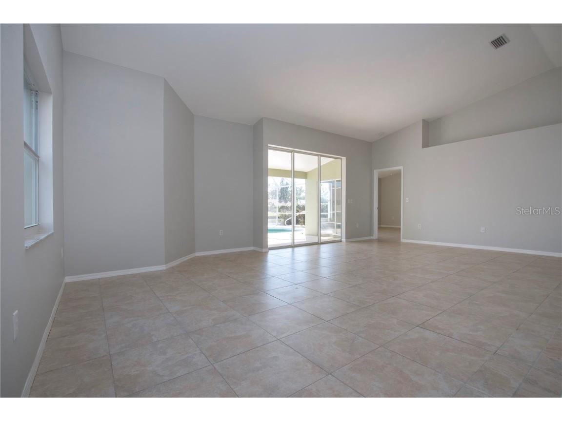 9590 Knightsbridge Circle Sarasota FL 34238 A4675801 image19