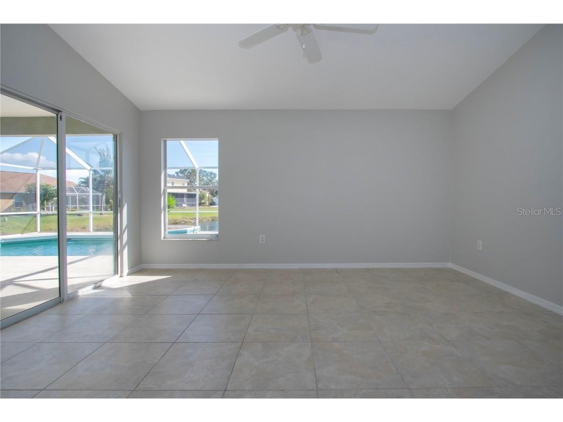 9590 Knightsbridge Circle Sarasota FL 34238 A4675801 image29